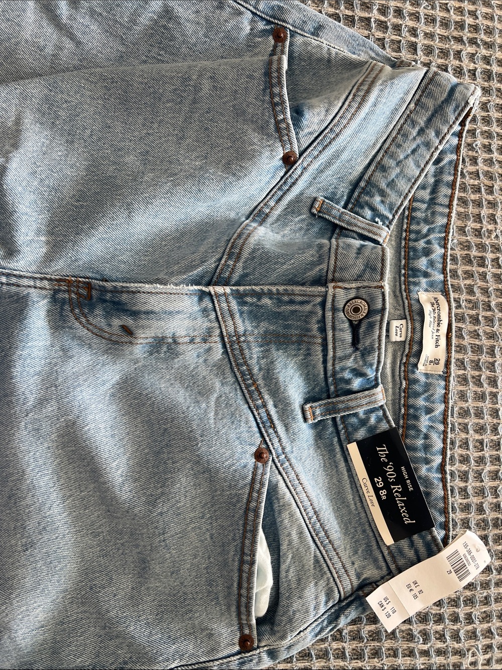 Abercrombie & Fitch Light Blue High-Rise Relaxed Jeans